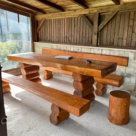 Apartment El - Seasons *